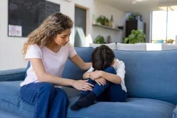  8 مورد از مهم ترین دلایل تنبلی در کودکان