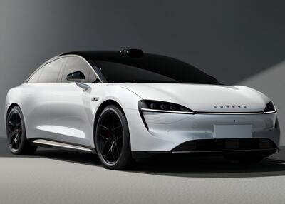 رونمایی از هواوی لوکسید S7  / کیانکان ADS با فناوری خودران - پدال