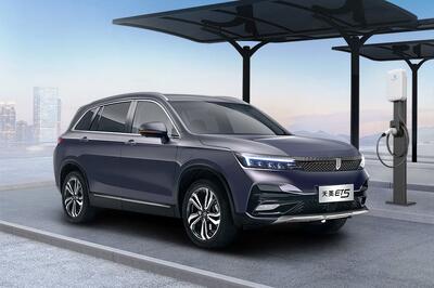 جزئیات کامل قیمت و شرایط فروش اسکای‌ول ET5 در ایران - پدال