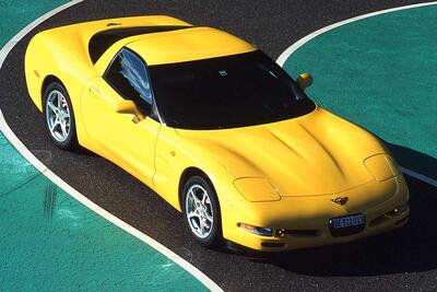 داستان تحول بزرگ شورلت کوروت، زمانی که گیربکس به عقب منتقل شد - پدال