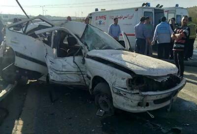 جاده مرگبار اراک – قم قربانی گرفت / اسامی سه کودک خردسال به چشم میخورد