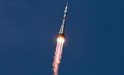 روسیه از پرتاب موفقیت آمیز یک موشک ماهواره بر به فضا خبر داد