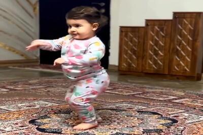  آواز شاد؛ تپل قری رو میخوای بذاری لای نون باگت بخوری با این رقصش
