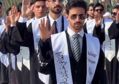  برگزاری مراسم فارغ‌التحصیلی دانشجویان عراقی در بین الحرمین + فیلم
