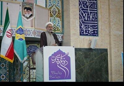 امام جمعه موقت زنجان: گرانی‌ها زندگی مردم را تحت فشار قرار داده است - تسنیم