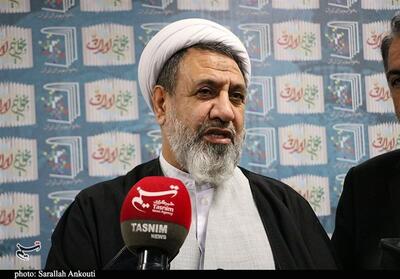 نماینده ولی‌فقیه در کرمان: نمایشگاه کتاب بیش از یک‌بار در سال برگزار شود - تسنیم