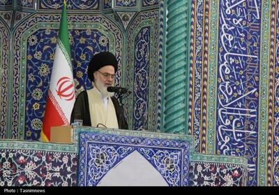 امام جمعه قم: دولت برای رفع گرانی‌ها ‌برنامه‌ریزی کنند - تسنیم