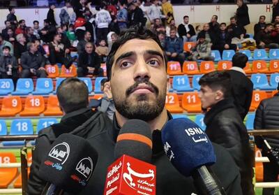 رضایی: دنبال جایگاه نخست وزن 74 کیلوگرم کشتی در جهان هستم   فیلم - تسنیم