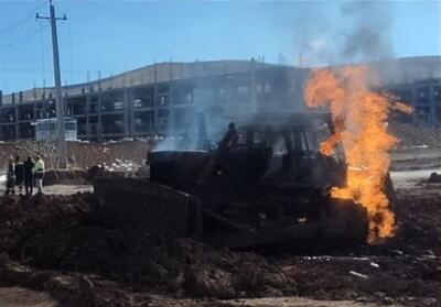 برخورد بولدوزر با لوله اصلی گاز در مسیر کرمانشاه ـ سراب نیلوفر - تسنیم