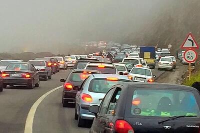 محورهای چالوس و آزادراه تهران شمال تا اطلاع بعدی یک‌طرفه شد