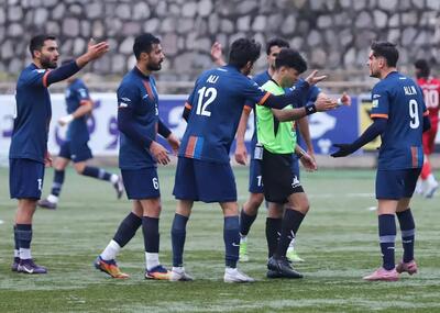 مصدومیت خونین و دلخراش هافبک مس سونگون (عکس)