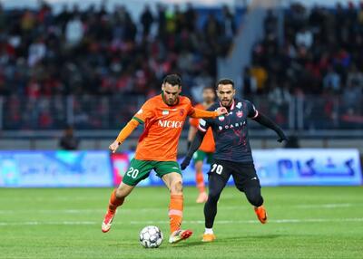 مس می‌توانست گل اول را بزند، اگر پیام نبود!