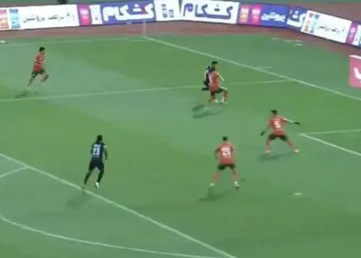 امضای علیپور پای گل اول پرسپولیس