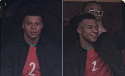 امباپه با پیراهن تیم ملی مراکش در ورزشگاه