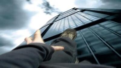 سقوط مرگبار مرد جوان و دفترچه خاطراتی که راز وحشتناکی را لو داد