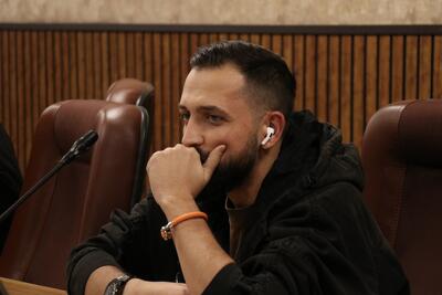 حضور پرحاشیه محسن افشانی در یک جلسه دولتی