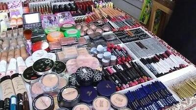 وجود فلزات مضر در محصولات آرایشی غیرمجاز؛ نظارت‌ بر بازار تشدید شد