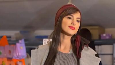 استایل زمستانی جوانه دلشاد در جشن امضای کتاب شبنم مقدمی (عکس)