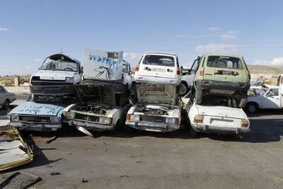 اسقاط روزانه ۸۸۰ خودرو در کشور