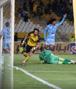  گل دیرهنگام کریولی، سپاهان را قهرمان نیم‌فصل کرد