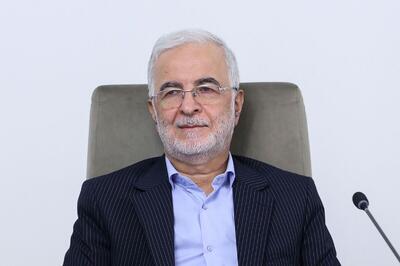 اسکندر مومنی: حدود ۶ میلیون نفر در انتظار دریافت کارت ملی هوشمند هستند