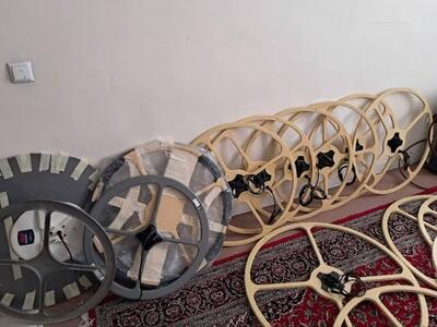  کشف کارگاه تولید فلزیاب و اشیای تاریخی در شهرستان بانه