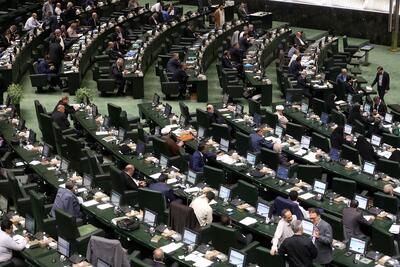 هشدار به تبعات تورمی بودجه ۱۴۰۵