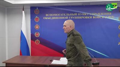 حضور پوتین با لباس نظامی در قرارگاه فرماندهی ارتش روسیه+فیلم