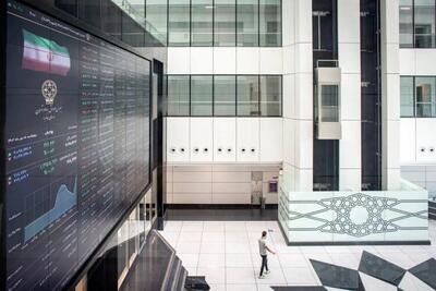 شاخص کل بورس با رشد ۷۰ هزار واحدی در پایان معاملات امروز به ۴ میلیون و ۰۹۹ هزار واحد رسید.