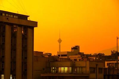 هوای تهران با شاخص کیفیت ۱۳۷ در شرایط ناسالم برای گروه‌های حساس قرار گرفت