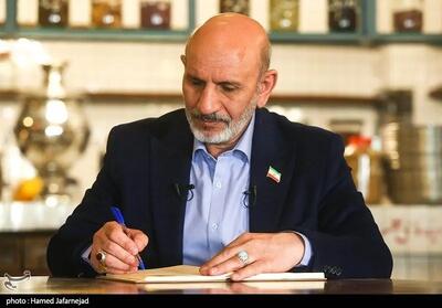 ماجرای تاسیس دانشگاه جعلی پزشکی پدر طب سنتی ایران که اکنون فراری است / «ح.خ» چطور در صداوسیما رشد کرد؟