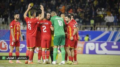 نوبرانه فولاد در شیراز؛ صدمین برد خارج از خانه