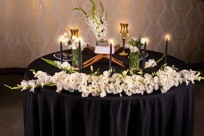 هزینه‌های عجیب مراسم ختم ؛ از گریه‌کن تا بادیگارد!