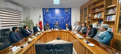  احزاب باید بین مردم و حاکمیت نقش واسطی آگاهانه و صادقانه ایفا کنند