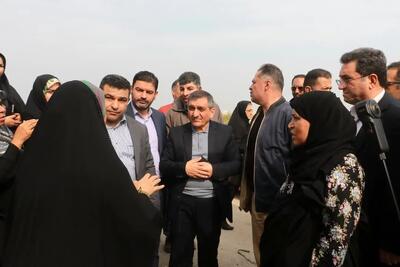  بازدید میدانی مدیرعامل سازمان منطقه آزاد اروند از محلات کم‌برخوردار آبادان