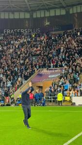  ویدئو: تقسیم خوشحالی لمپارد با هواداران کاونتری