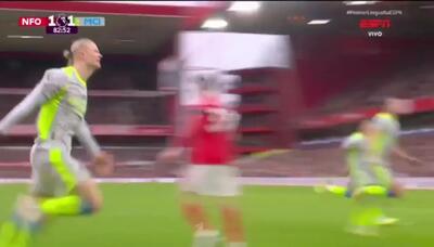 ویدیو: گل دوم منچسترسیتی به ناتینگهام فارست توسط چرکی