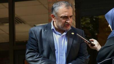 برخورد فرهنگی تنها راه انتقال ضوابط پوشش در دانشگاه است