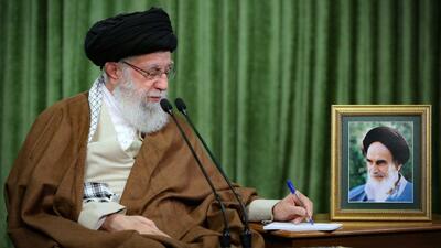 رهبر انقلاب: نیاز مهم امروز جهان، نظام عادلانه ملّی و بین‌المللی اسلامی است