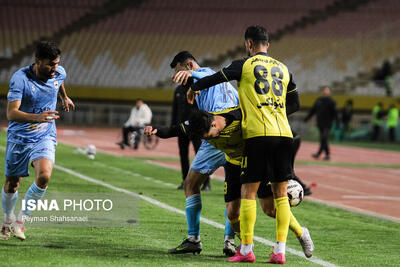 هافبک چادرملو: روی یک غفلت در دقایق پایانی شکست خوردیم/ سپاهان همیشه در قلب من است