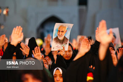  تقدیر از رتبه‌های زیر ۵۰۰ کنکور در جشنواره جایزه «سردار شهید سلیمانی»