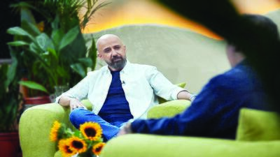  نگاه ویژه خردل به گفت‌وگو