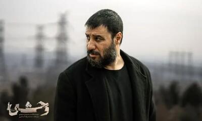  استایل راحت و متفاوت داود اشرف سریال وحشی در حاشیه جشن هنری