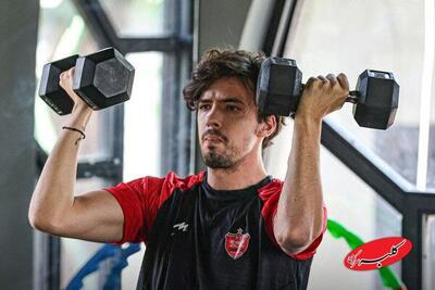 استقلالی‌ها باید خدا را شکر کنند که پزشک‌های پرسپولیس را در اختیار ندارند | مگر باکیچ رباط صلیبی پاره کرده؟ - کلبه سرگرمی