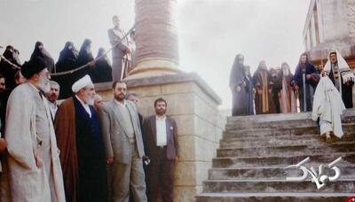 حضور رهبر انقلاب و علی لاریجانی در پشت صحنه یک سریال تلویزیونی | ویدئو - مجله اینترنتی کولاک