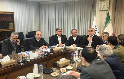 پیگیری تسهیلات مصوب سفر رئیس‌جمهور در نشست مشترک با بانک‌های عامل کشور