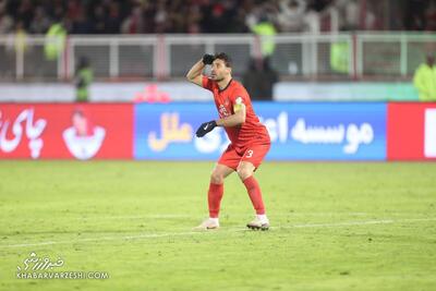 شجاع از چه ناراحت است؟ مگر به دستور دکتر کشاله را ماساژ نمی‌دادی؟! - پارس فوتبال