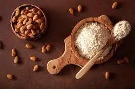  کالری و ارزش غذایی آرد بادام را بدانید