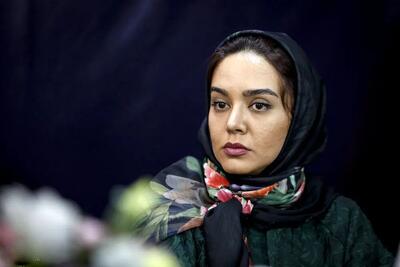  شیرین نون خ با بیتی از حافظ دلبری کرد