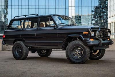 جیپ آهو مدرن می‌شود، موتور V8 و کابین مجلل در دل شاسی‌بلند کلاسیک - پدال